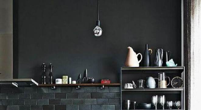 cozinha rosa e preta moderna 