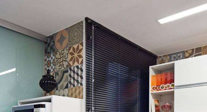 cozinhas pequenas decorada-com-azulejos-decorados