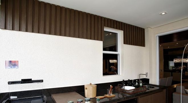 Cozinhas Pequenas decorada-com-detalhes-marrons