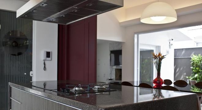 cozinhas pequenas decorada-com-marmore