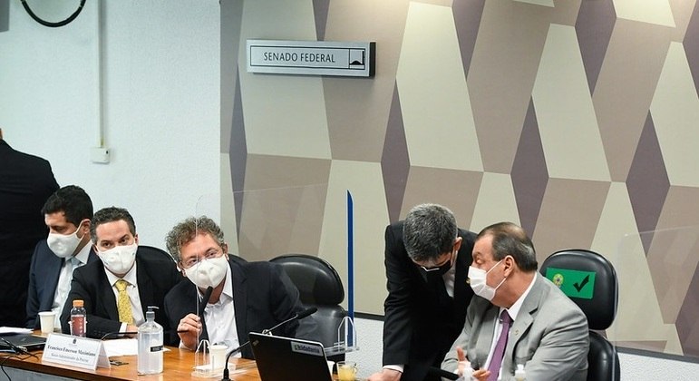 CPI ouve depoimento de Francisco Maximiano, da Precisa

