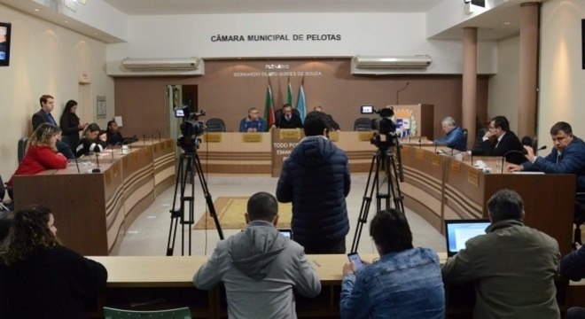 Durante a primeira reunião, a CPI dos Exames definiu os documentos que pretende ter acesso
