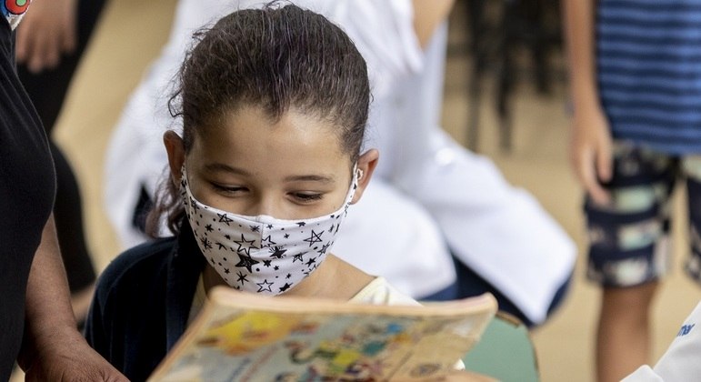 Desde fevereiro, complicações por doenças respiratórias em crianças estão em alta