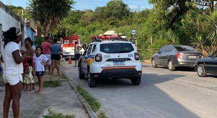 Acidente aconteceu no bairro Duquesa 2, em Santa Luzia (MG)