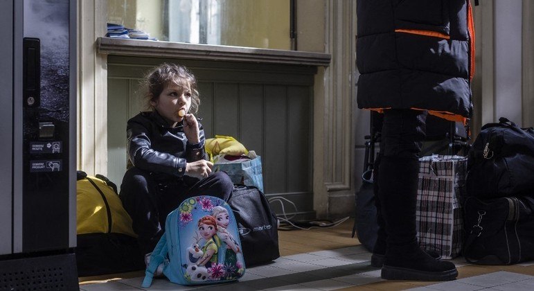 Organizações humanitárias denunciam a forma como orfanatos foram esvaziados na Ucrânia
