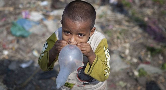 A chegada maciça de lixo aos países asiáticos tem gerado preocupações ambientais e do ponto de vista da saúde 