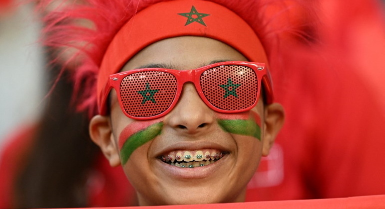 Este marroquino é pé quente! E marcou presença na histórica vitória de Marrocos contra a Bélgica por 2 a 0 no último domingo (27), no estádio Al Thumama