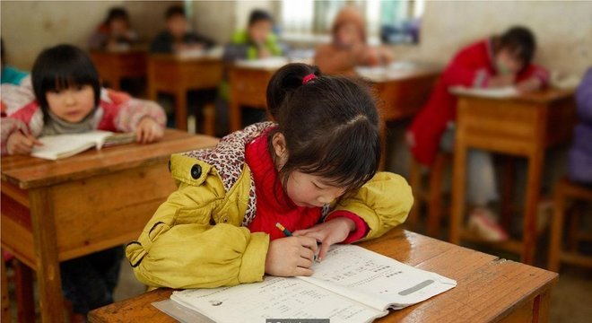 A habilidade das crianças de aprender tão rapidamente pode ocorrer pelo fato de elas terem mais tempo de Sono de Ondas Lentas 