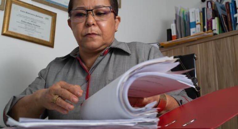 Valdira Valadares, 62 anos, busca respostas há dois para o assassinato da neta em SP