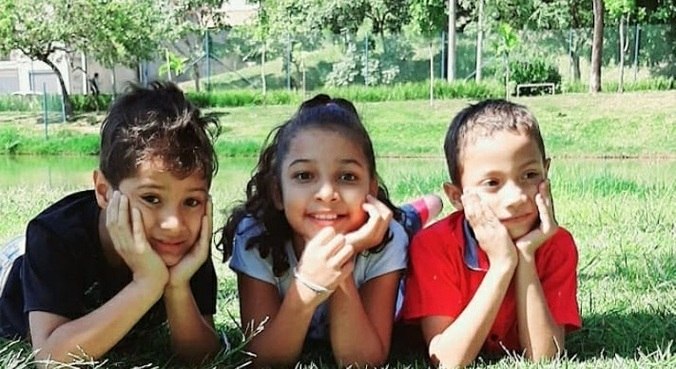 Victoria, Victor e André foram atingidos no pescoço