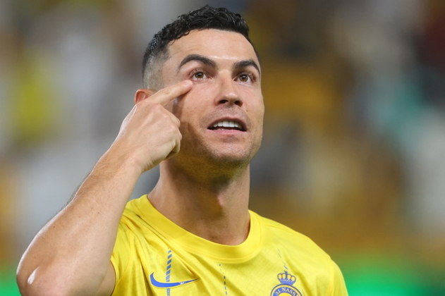 Aos 38 anos, CR7 mostra a cada dia que quer ainda mais. E quem sabe o português não chega ao milésimo gol? O português já soma 859 gols em sua trajetória, e, para uma carreira que parece não ter fim, a possibilidade é mais do que real