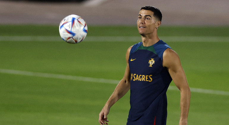 Principal nome da seleção de Portugal, Cristiano Ronaldo ficou no banco de reservas na Copa do Mundo do Catar
