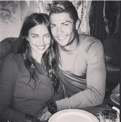Cristiano Ronaldo e Irina Shayk - O craque português e a modelo russa Irina Shayk  namoraram por 5 anos, mas problemas de convívio entre Irina e a mãe de CR7 foram um dos motivos para a ruptura da relação.
