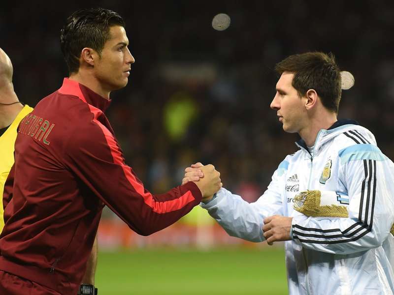 Mbappé desbanca Messi e Cristiano Ronaldo e é jogador mais bem pago do mundo, futebol internacional