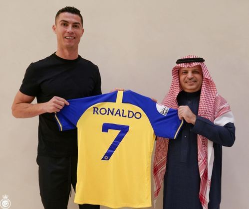 Cristiano Ronaldo - Em sua primeira coletiva de imprensa no Al-Nassr, o craque português confundiu Arábia Saudita com África do Sul.