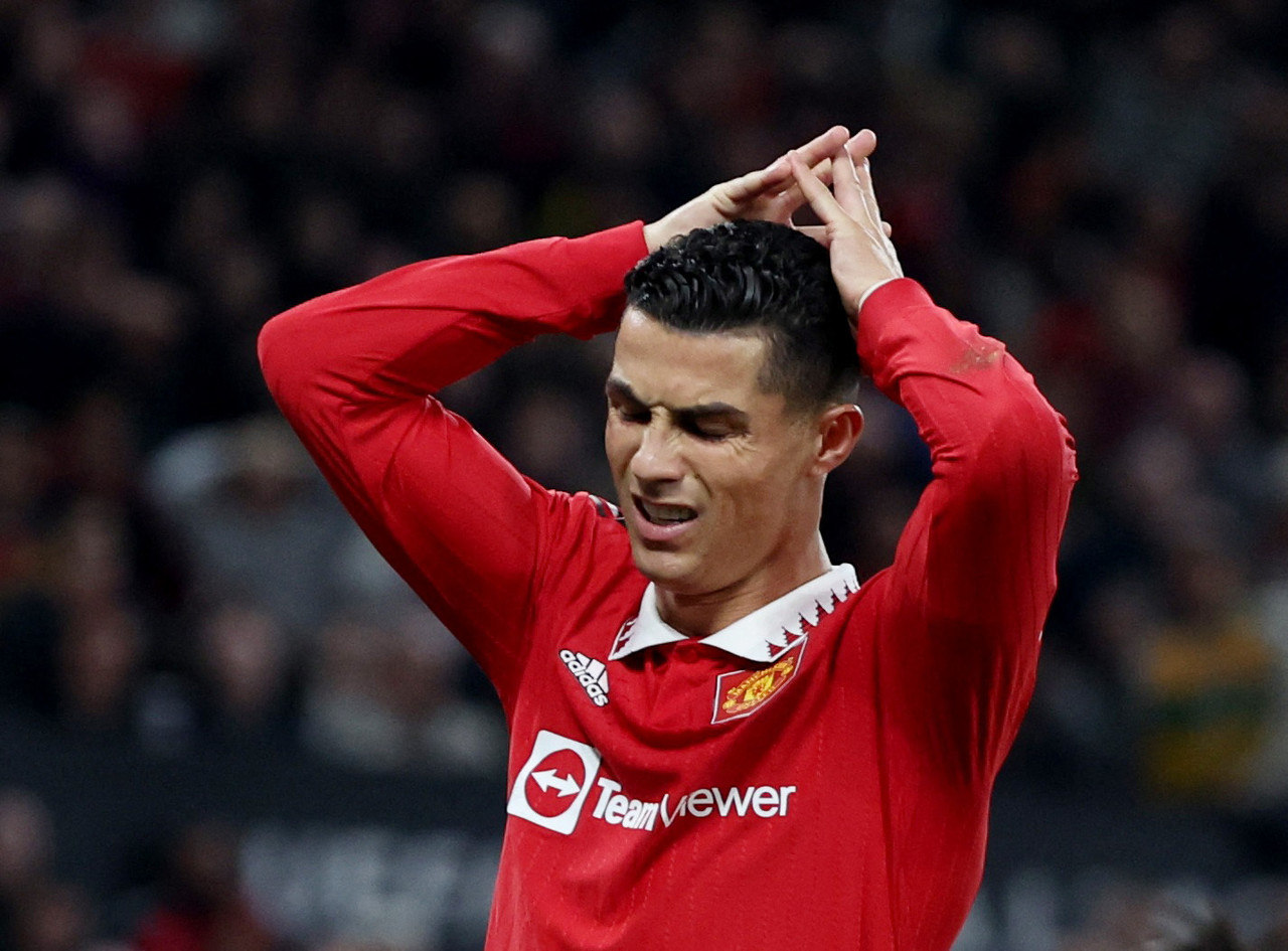 Manchester United anuncia contratação de Cristiano Ronaldo