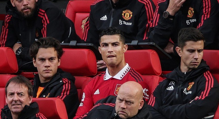 Cristiano Ronaldo é relacionado para jogo da Liga Europa após afastamento por indisciplina