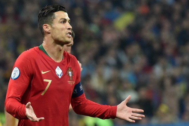Cristiano Ronaldo - O português conseguiu guiar Portugal ao título da Euro 2016, mas CR7 não atingiu o mesmo em Copas. A melhor campanha de Portugal com Cristiano foi em 2006, quando terminaram na quarta posição.