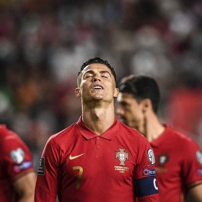 Portugal, de Cristiano Ronaldo, levou a virada e viu a Sérvia ficar com a vaga direta