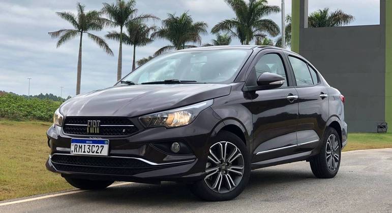 Fiat Cronos leva vantagem em velocidades mais altas