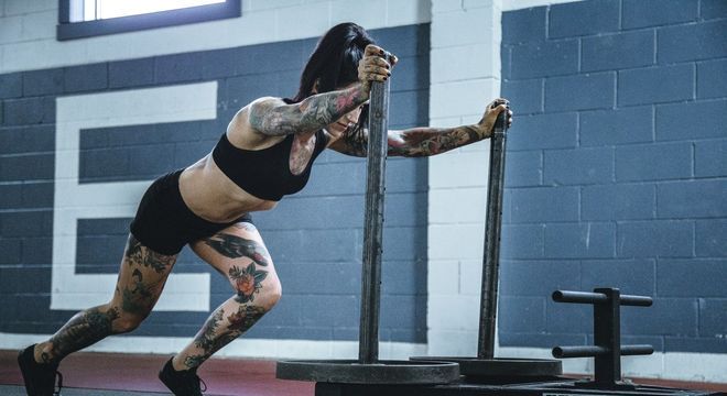 CrossFit - o que é, origem, principais benefícios e riscos