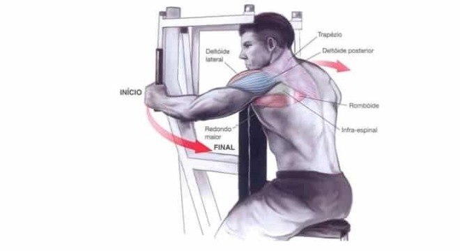 CRUCIFIXO INVERTIDO NO APARELHO