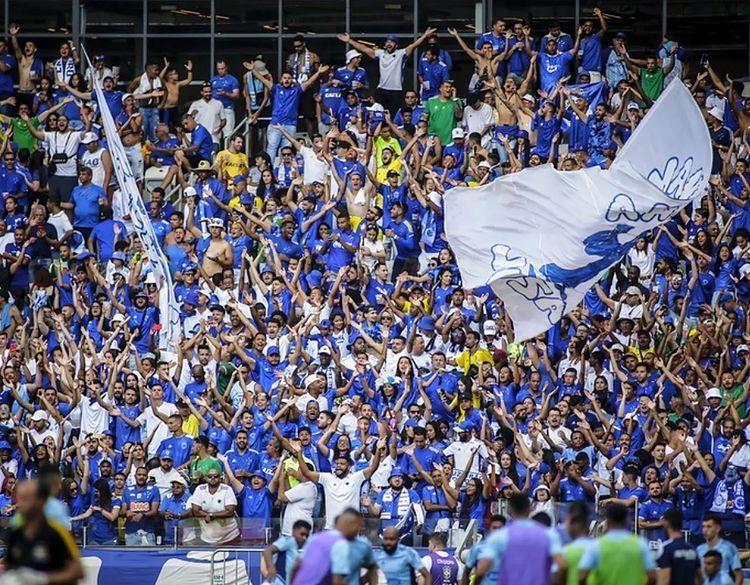 Cruzeiro volta a vencer e agora se prepara para festa final no