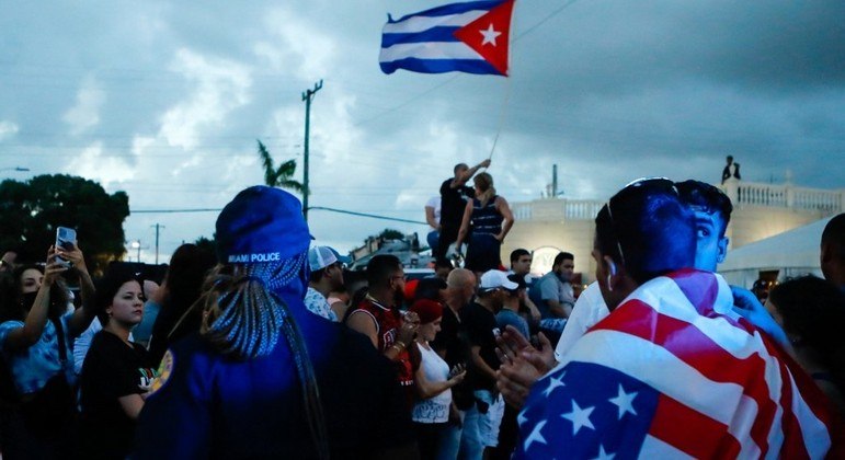 Cuba e Estados Unidos, apesar de vizinhos, vivem difícil relação entre os governos