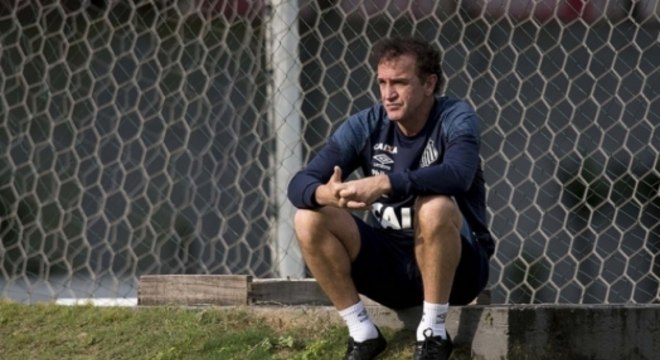 Cuca chegou ao Santos em 30 de julho e, desde então, time apresentou expressiva melhora na temporada