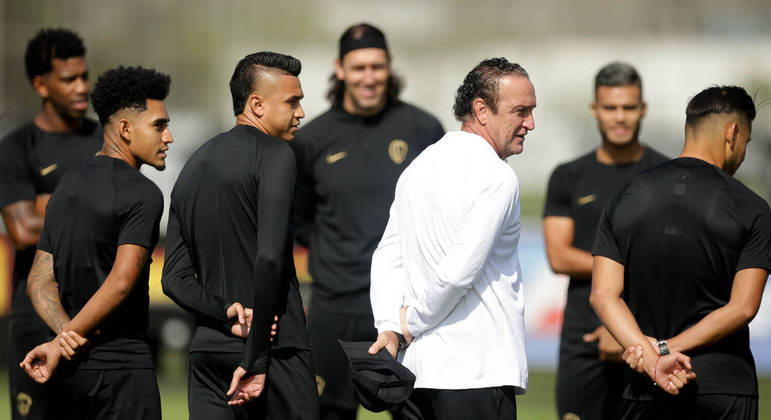 Cuca comandou
 treino do Corinthians no CT Joaquim Grava