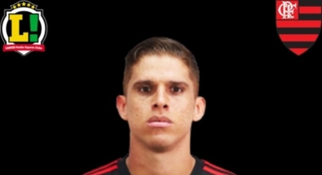 Cuellar - 4,5 - Assim como Rodinei, vacilou no lance em que Arrascaeta abriu o placar. No combate, ficou devendo. O Cruzeiro teve espaço na entrada da área.