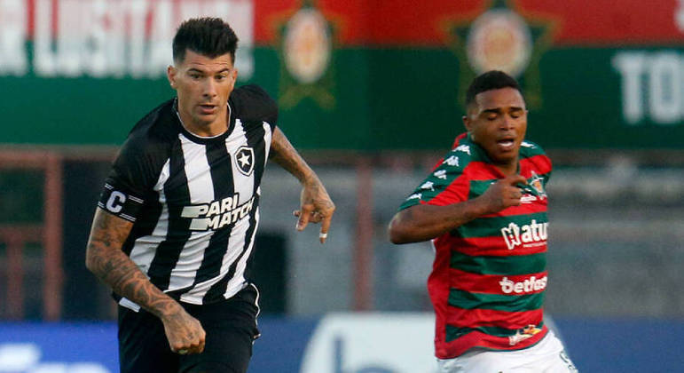 Com time reserva, Corinthians busca empate contra a Portuguesa-RJ