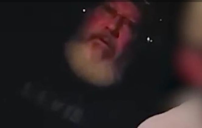 Cupertino é flagrado em carro de aplicativo