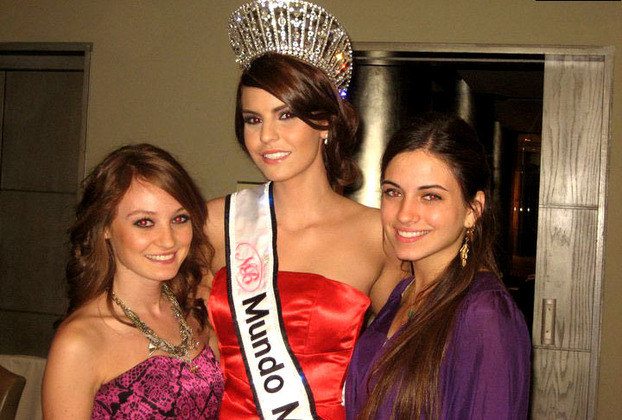 Cynthia de la Vega (2011) - A Miss México perdeu a coroa e a chance de ir ao Miss Universo por 