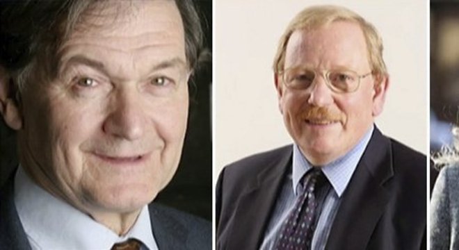Da esquerda para direita: Roger Penrose, Reinhard Genzel e Andrea Ghez