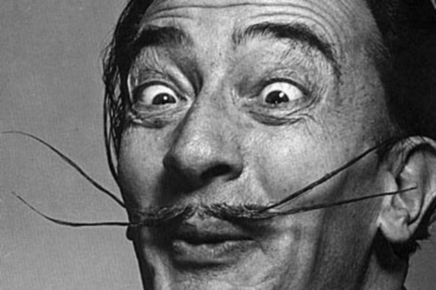 Dalí foi expulso da escola. Em sua autobiografia 