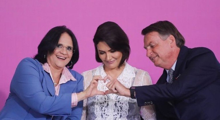 Damares Alves (Republicanos), Michelle Bolsonaro e Jair Bolsonaro (PL)