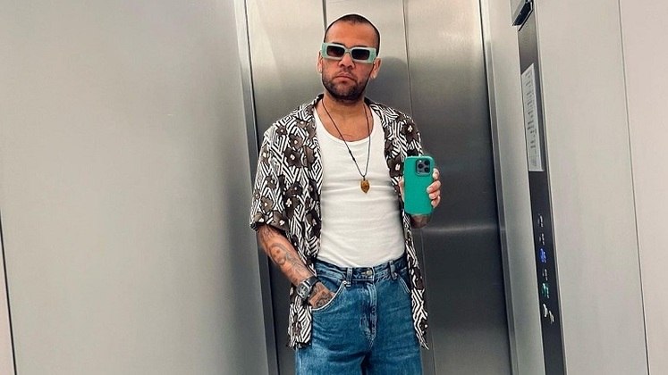 Além disso, no mesmo pedido enviado em 16 de maio, a defesa cita que nas 