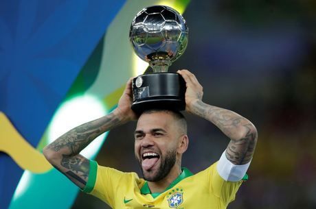 Resultado de imagem para TROFEU COPA AMERICA