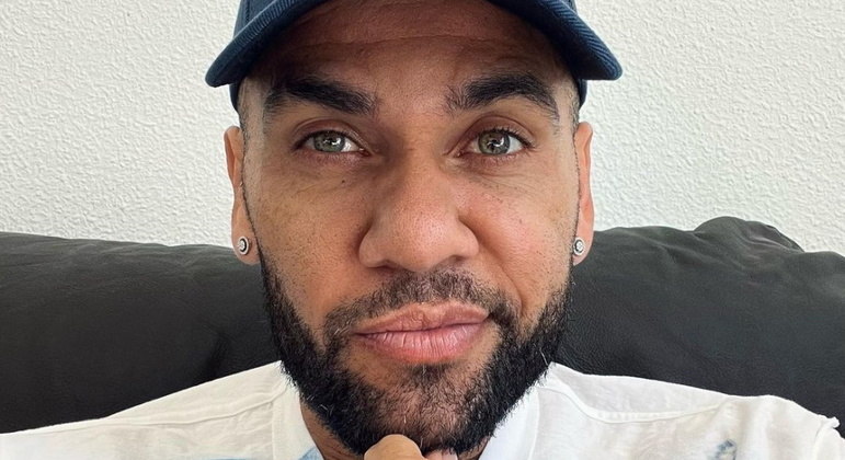 Daniel Alves está preso na Espanha desde o dia 20 de janeiro