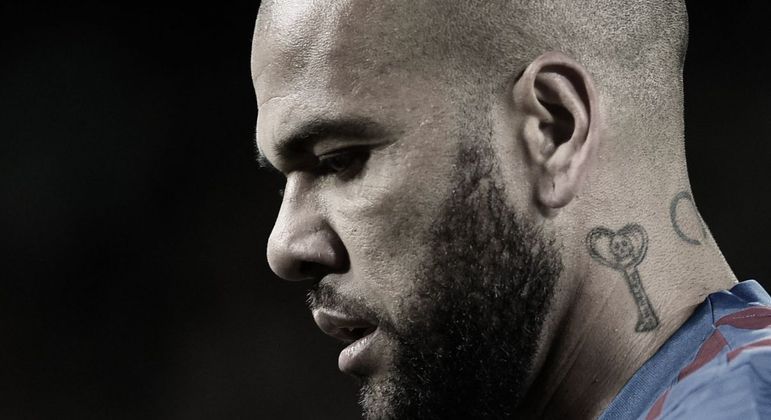 A perspectiva para Daniel Alves é muito ruim, de acordo com o andamento da prisão, acusado de estupro