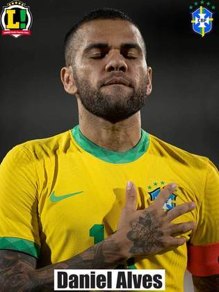 Daniel Alves - 6,5 - De volta ao time titular, o veterano de 38 anos fez boa partida, atuando principalmente pelo meio quando a Seleção tinha a posse de bola. Mostrou que tem tudo para estar na Copa do Mundo.