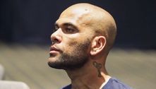 Direção de cadeia coloca Daniel Alves em cela com outro brasileiro 