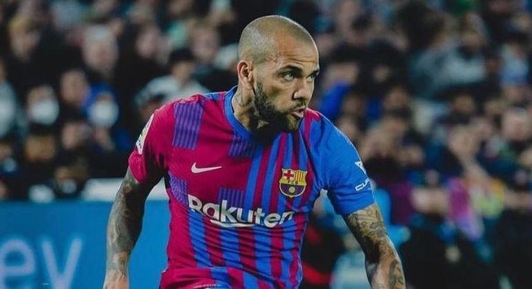 Daniel Alves teve duas passagens pelo Barcelona, de 2008 a 2016 e de 2021 a 2022
