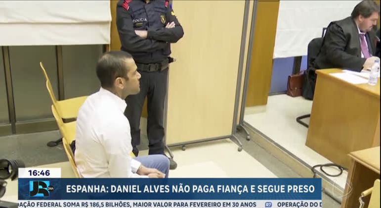 Daniel Alves sendo julgado
