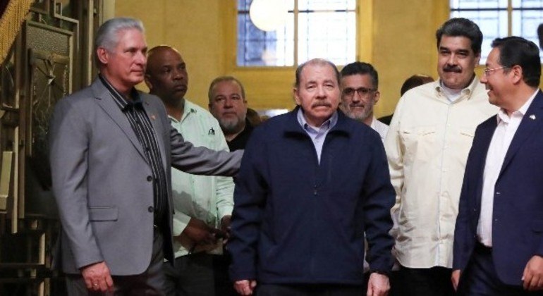 Ditadores Daniel Ortega, da Nicarágua, e Nicolás Maduro, da Venezuela, em encontro em Cuba