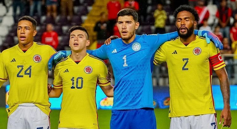 Depois da vitória sobre Honduras, por 2 a 0, e da partida contra o Brasil, a Colômbia enfrenta neste domingo (29) os Estados Unidos. O jogo acontece a partir das 18h (horário de Brasília)