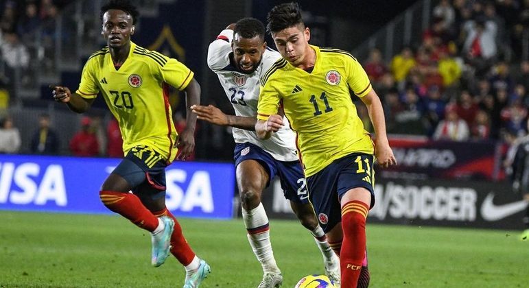 O Pan não é a estreia de Ruiz com a camisa colombiana. Ele já defendeu a equipe sub-20 em 2021, em um amistoso, e foi convocado para a seleção principal no início deste ano. A estreia internacional foi em uma partida amistosa contra os Estados Unidos