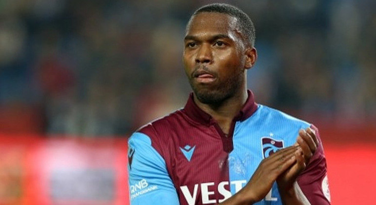 Daniel Sturridge: um dos atacantes eleitos na Seleção da Premier League 2013-2014 está desde março de 2020 sem clube, após sair do Trabzonspor, da Turquia.