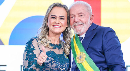 Daniela Carneiro, ministra do Turismo, e Lula